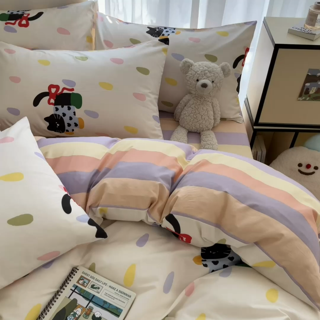 91家纺网 家纺一手货源 找家纺 桃子家居  2024新款纯棉小清新卡通少女13372系列四件套 棉-彩绘喵