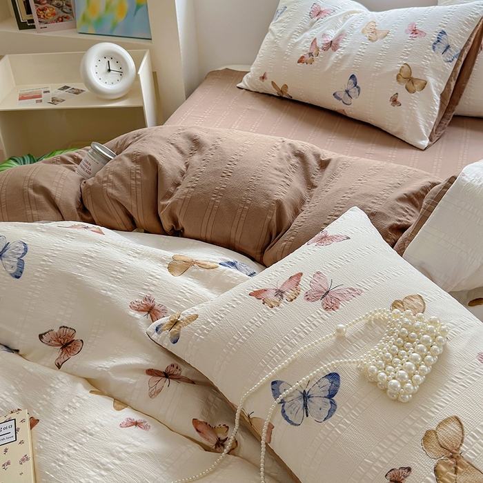 91家纺网 家纺一手货源 找家纺 阿曼达 2024新款ins博主风巨柔软的肌理感泡泡m云朵m水洗m印花四件套 云朵m-蝶梦