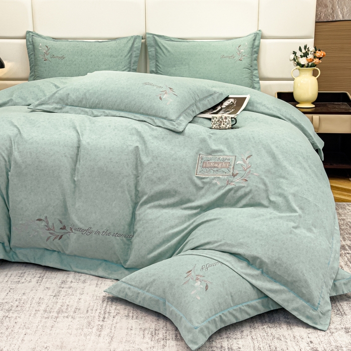 91家纺网 家纺一手货源 找家纺 U品汇 2024新品生态加厚长绒棉纯棉绣花全棉磨毛刺绣四件套宽边款直播 一叶知秋-浅绿