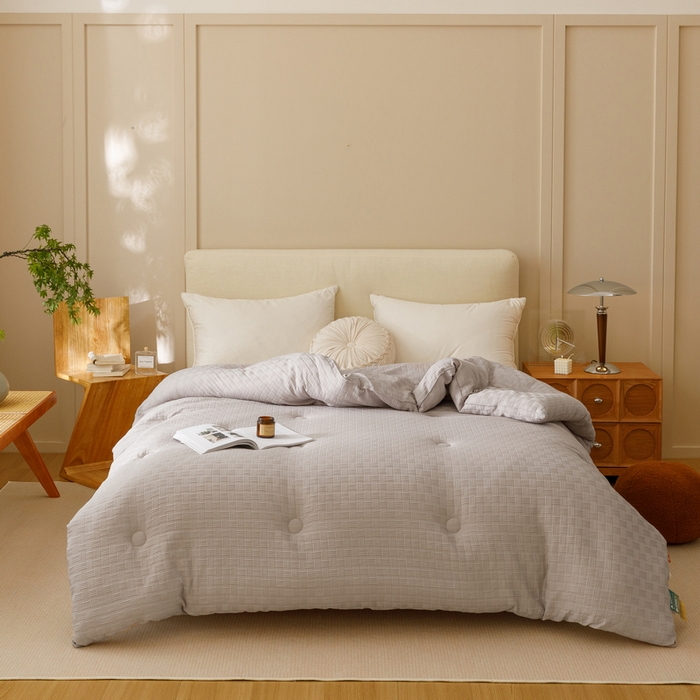 91家纺网 家纺一手货源 找家纺 卡派 2024新款水洗华夫格大豆纤维被绅士灰