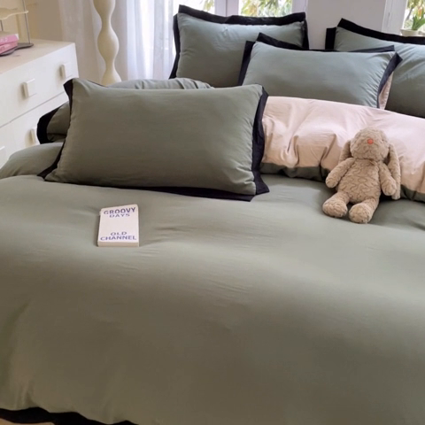 91家纺网 家纺一手货源 找家纺 慕澄家纺 2024新款美拉德风双拼四件套 美拉德-绿+浅米