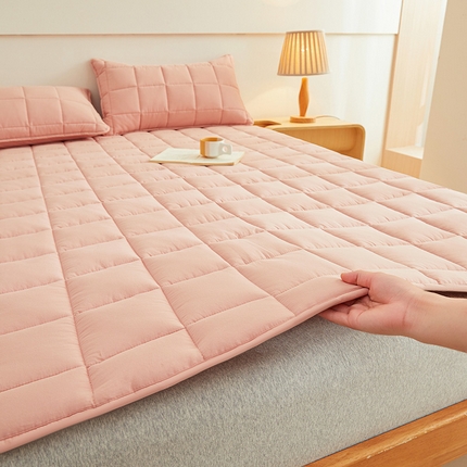 91家纺网 家纺一手货源 找家纺 3C 2024新款亲肤全棉加厚双面床护垫 仙粉