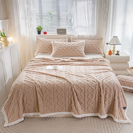 91家纺网 家纺一手货源 找家纺 （总）悦织湾 2025新款面包格塔芙绒舒棉绒蝴蝶毛毯卷边包边款