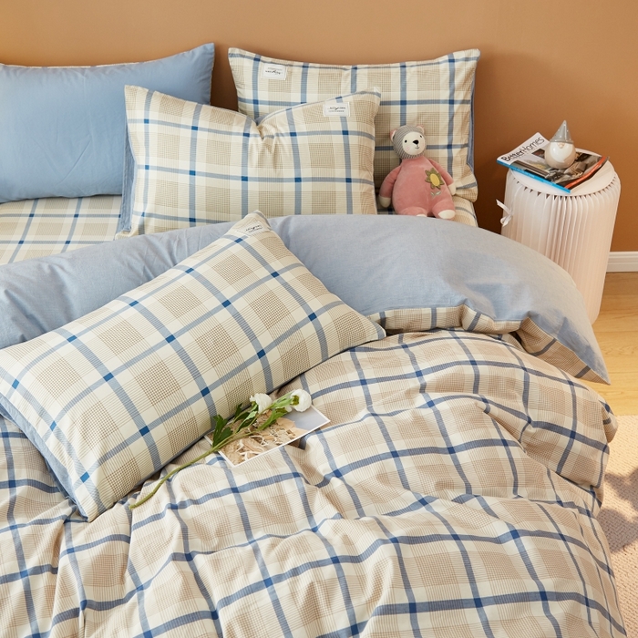 91家纺网 家纺一手货源 找家纺 2024新款无印风水洗棉亲肤简约学生三件套 英伦格