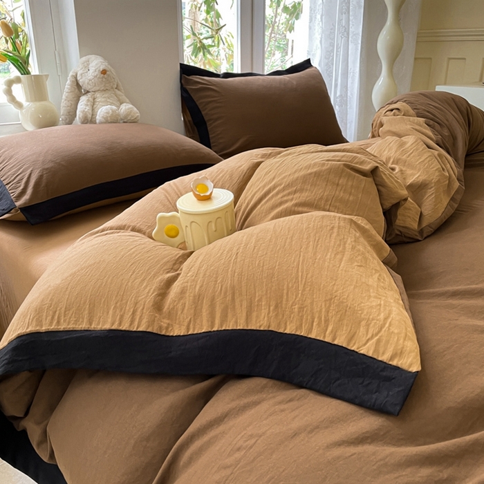 91家纺网 家纺一手货源 找家纺 慕澄家纺 2024新款美拉德风双拼四件套 美拉德深咖+浅咖