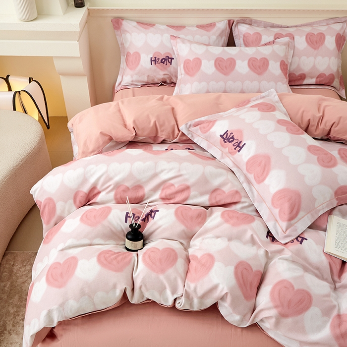 91家纺网 家纺一手货源 找家纺 橙艺家居 2024新款全棉超柔生态磨毛四件套全棉四件套纯棉四件套 心心相印-粉