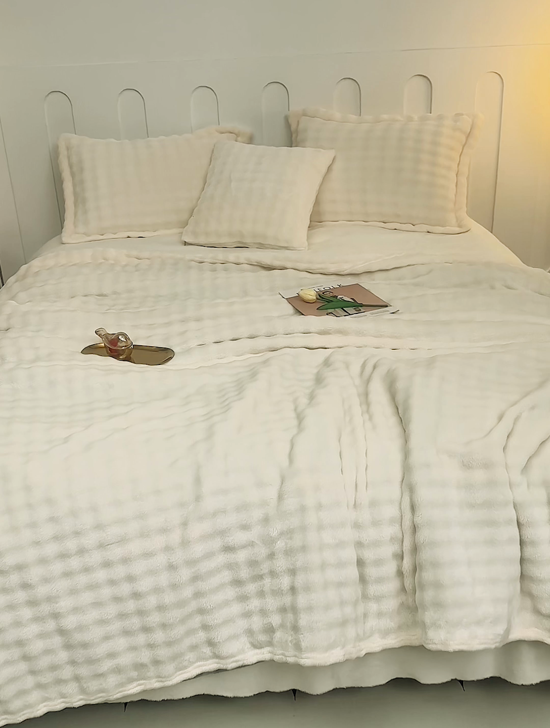 91家纺网 家纺一手货源 找家纺 肖恩毯业 2025新款小泡泡兔毛毯--布兰卡系列 布兰卡-奶昔白