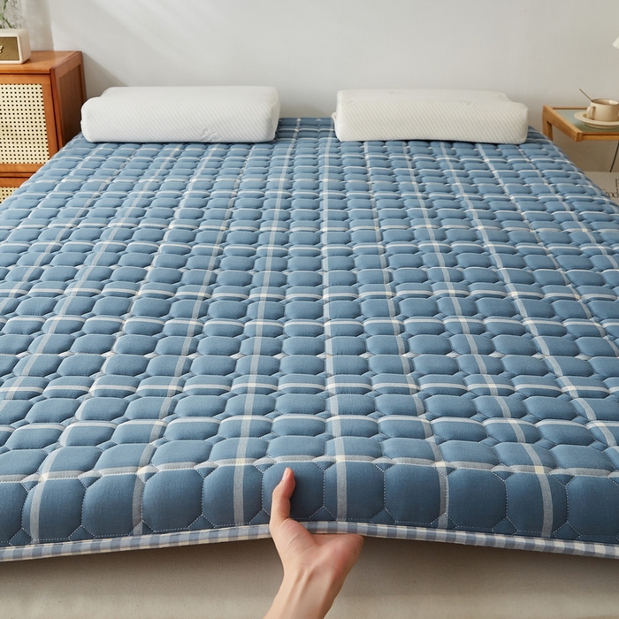 91家纺网 家纺一手货源 找家纺 卡派 2024新款大床乳胶椰棕床垫（无印家居风） 海蓝格