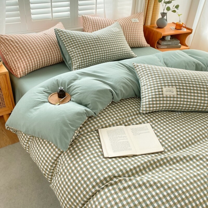 91家纺网 家纺一手货源 找家纺 2024新款无印风水洗棉亲肤简约学生三件套 小方绿