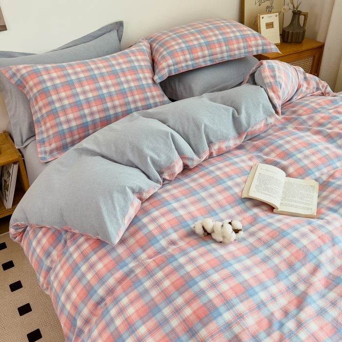 91家纺网 家纺一手货源 找家纺 2024新款无印风水洗棉亲肤简约学生三件套 炫彩格