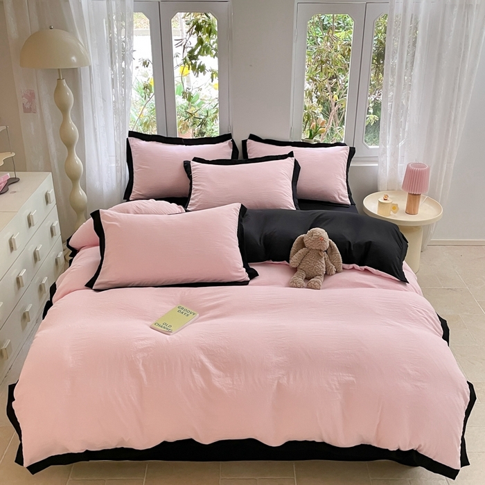 91家纺网 家纺一手货源 找家纺 慕澄家纺 2024新款美拉德风双拼四件套 美拉德-粉+黑