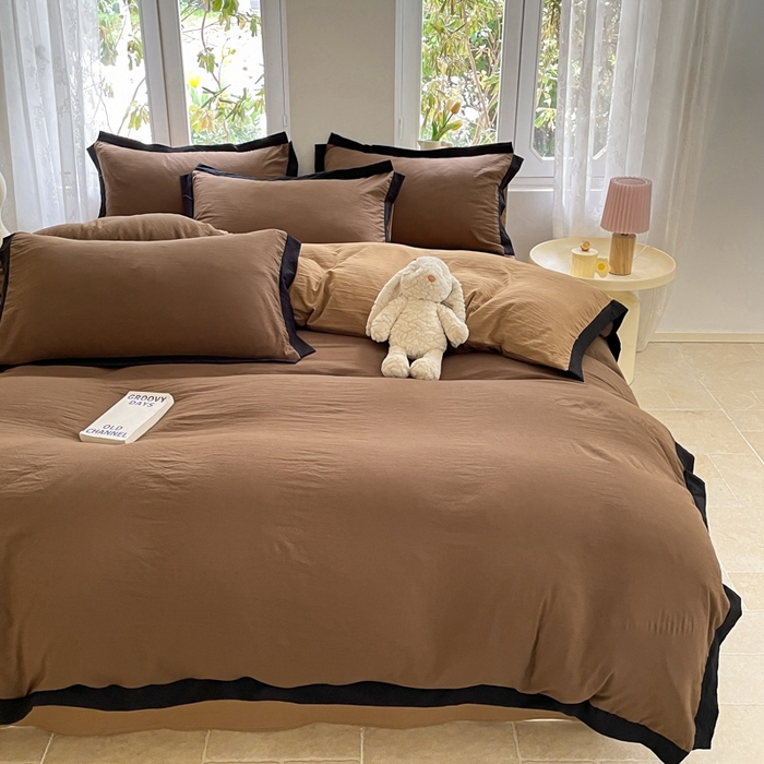 91家纺网 家纺一手货源 找家纺 慕澄家纺 2024新款美拉德风双拼四件套 美拉德深咖+浅咖