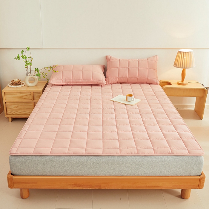 91家纺网 家纺一手货源 找家纺 3C 2024新款亲肤全棉加厚双面床护垫 仙粉