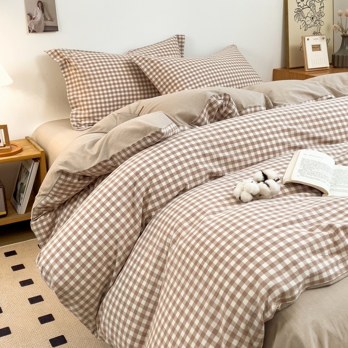 91家纺网 家纺一手货源 找家纺 2024新款无印风水洗棉亲肤简约学生三件套 咖小格