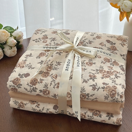 91家纺网 家纺一手货源 找家纺 （总）黛馨 2025新款全棉A类小清新双层纱四件套--系列六