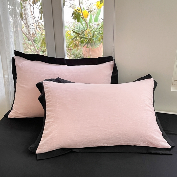 91家纺网 家纺一手货源 找家纺 慕澄家纺 2024新款美拉德风双拼四件套 美拉德-粉+黑