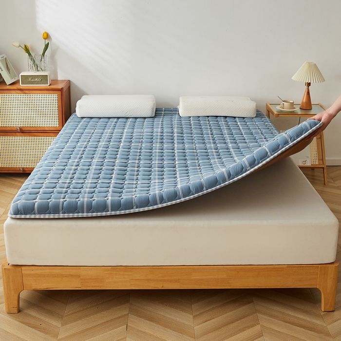 91家纺网 家纺一手货源 找家纺 卡派 2024新款大床乳胶椰棕床垫（无印家居风） 海蓝格