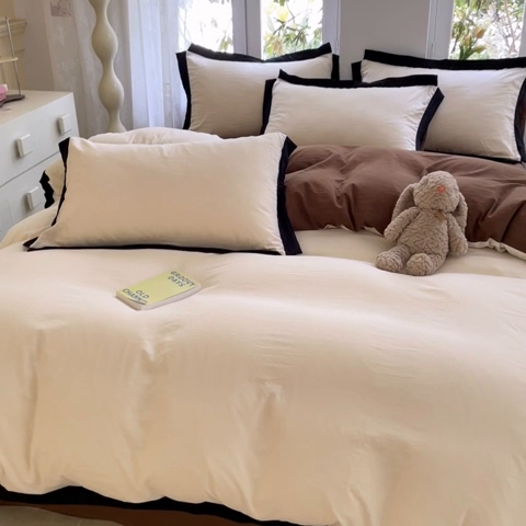 91家纺网 家纺一手货源 找家纺 慕澄家纺 2024新款美拉德风双拼四件套 美拉德-米白+深咖