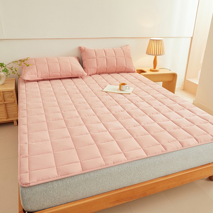 91家纺网 家纺一手货源 找家纺 3C 2024新款亲肤全棉加厚双面床护垫 仙粉