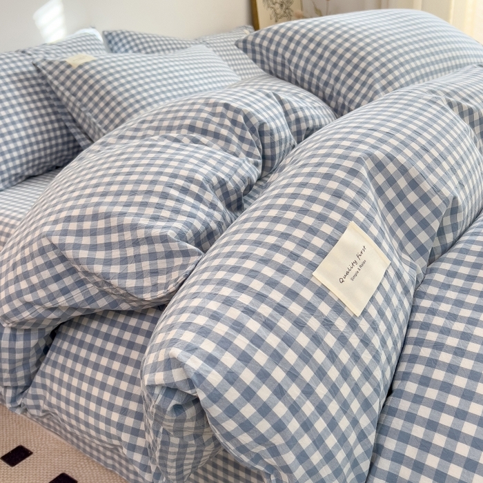 91家纺网 家纺一手货源 找家纺 2024新款无印风水洗棉亲肤简约学生三件套 天蓝小格