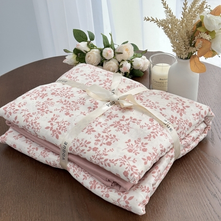 91家纺网 家纺一手货源 找家纺 （总）黛馨 2025新款A类小清新双层纱四件套---系列二