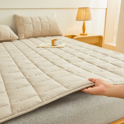 91家纺网 家纺一手货源 找家纺 3C 2024新款亲肤全棉加厚双面床护垫 卡其