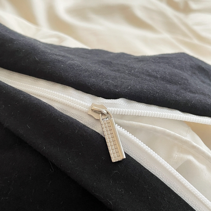 91家纺网 家纺一手货源 找家纺 慕澄家纺 2024新款美拉德风双拼四件套 美拉德-米白+黑