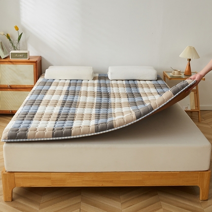 91家纺网 家纺一手货源 找家纺 卡派 2024新款大床乳胶椰棕床垫（无印家居风） 蓝大格