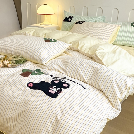 91家纺网 家纺一手货源 找家纺 （总）热卖水洗棉喵树星空床单四件套床盖套件