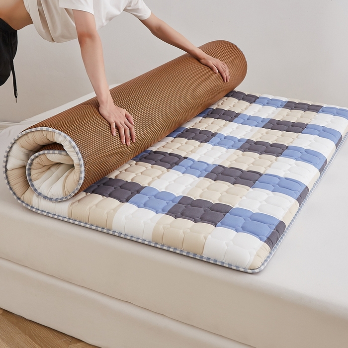 91家纺网 家纺一手货源 找家纺 卡派 2024新款大床乳胶椰棕床垫（无印家居风） 蓝大格