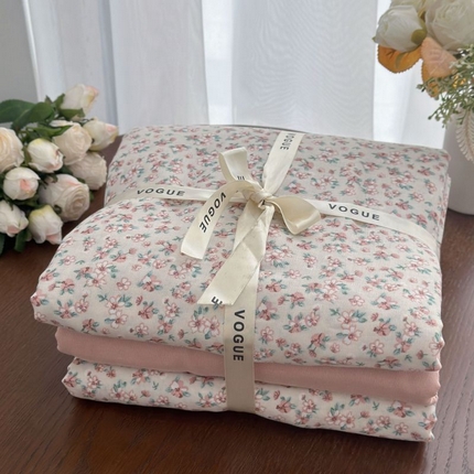 91家纺网 家纺一手货源 找家纺 （总）黛馨 2025新款全棉A类小清新双层纱四件套--系列七