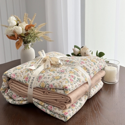 91家纺网 家纺一手货源 找家纺 （总）黛馨 2025新款A类小清新双层纱四件套---系列二