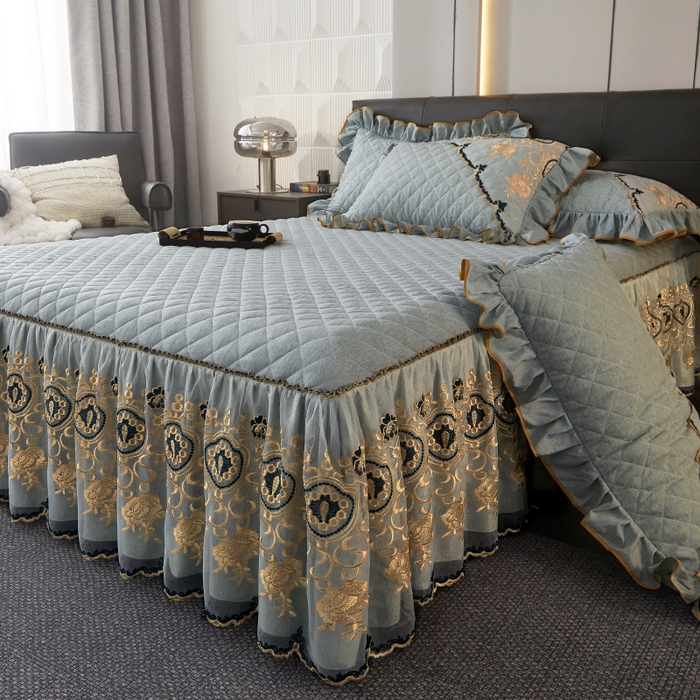 91家纺网 家纺一手货源 找家纺 罗艺轩 2024新款色织蕾丝夹棉床裙三件套-皇家贵族 皇家贵族-石青色