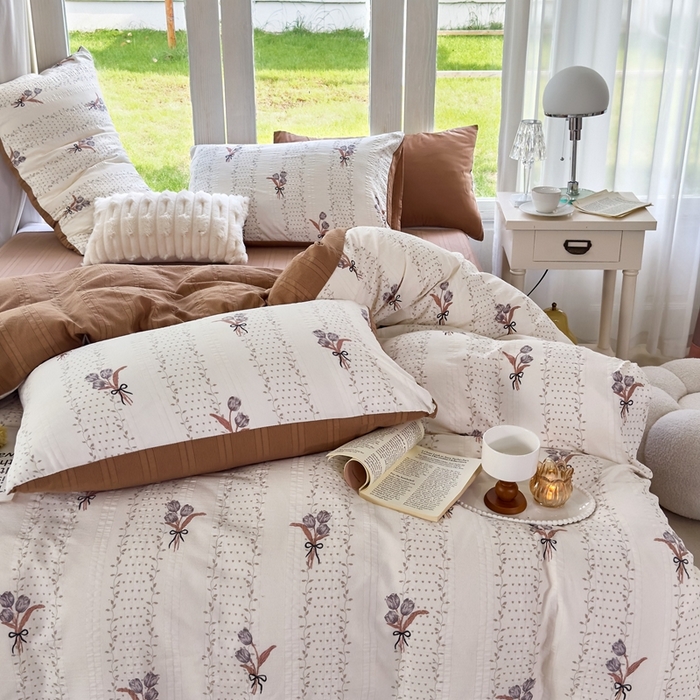 91家纺网 家纺一手货源 找家纺 富之航 2024新款云纱棉四件套现货供应 花艺咖