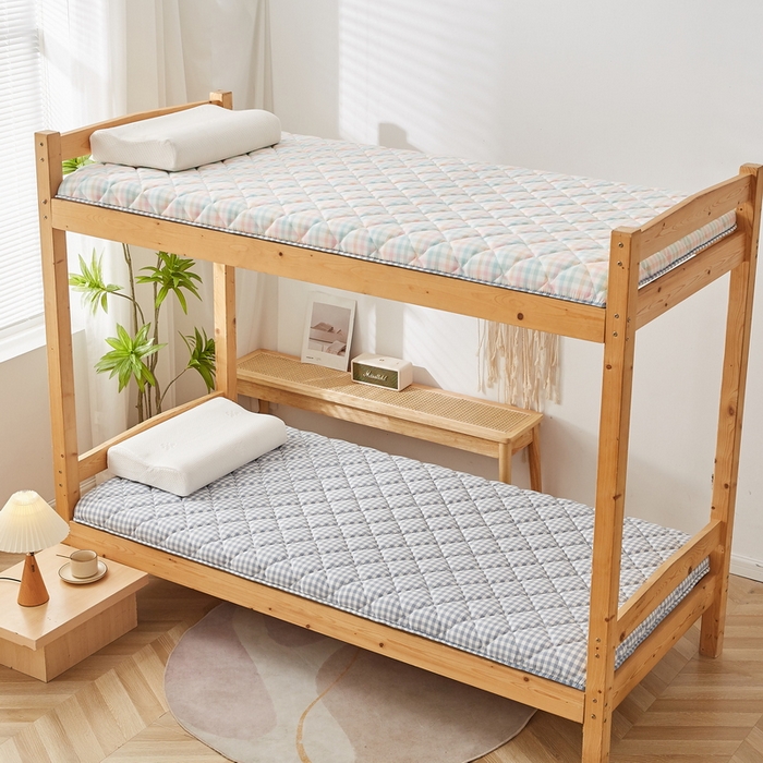 91家纺网 家纺一手货源 找家纺 卡派 2024新款单人床乳胶椰棕床垫 蓝小格