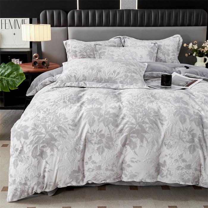 91家纺网 家纺一手货源 找家纺 2024新款A类8斤雕花绒牛奶绒四件套 繁花-灰