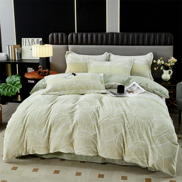 91家纺网 家纺一手货源 找家纺 2024新款A类8斤雕花绒牛奶绒四件套 叶霖-绿