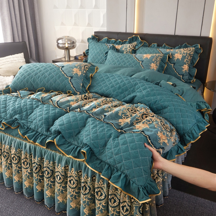 91家纺网 家纺一手货源 找家纺 罗艺轩 2024新款色织蕾丝夹棉床裙款四件套-皇家贵族 皇家贵族-黛绿色