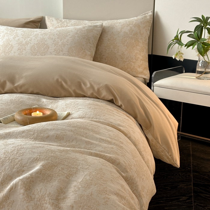 91家纺网 家纺一手货源 找家纺 博雅 2024新款全棉提花三层纱磨毛四件套（上图送2000元货款） 慕斯（米）