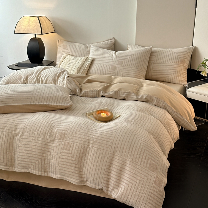 91家纺网 家纺一手货源 找家纺 博雅 2024新款全棉提花三层纱磨毛四件套（上图送2000元货款） 意象空间（棕）