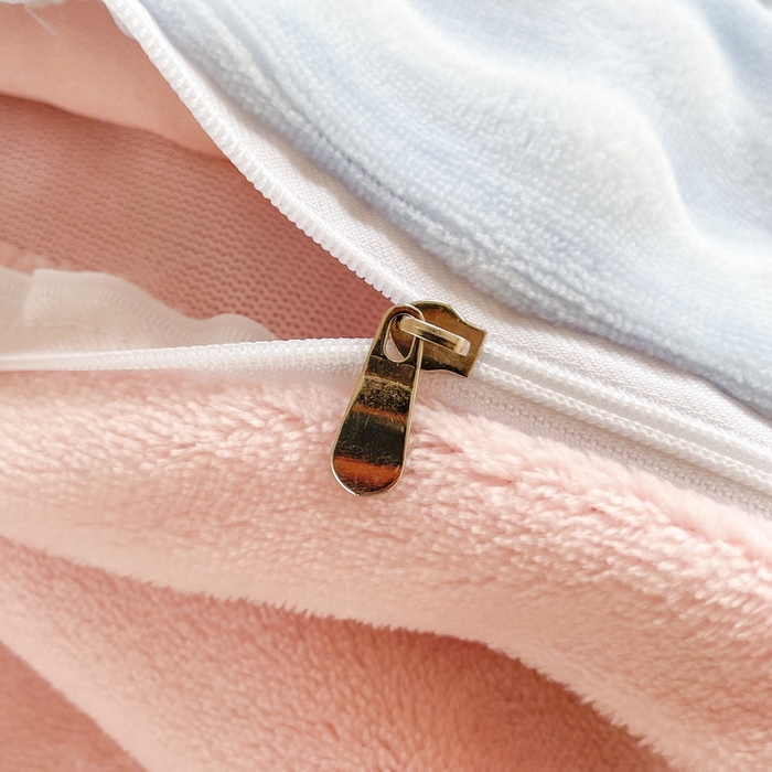 91家纺网 家纺一手货源 找家纺 言熙居家纺 2024新款AB版多功能盖毯被套 泡芙-蓝粉