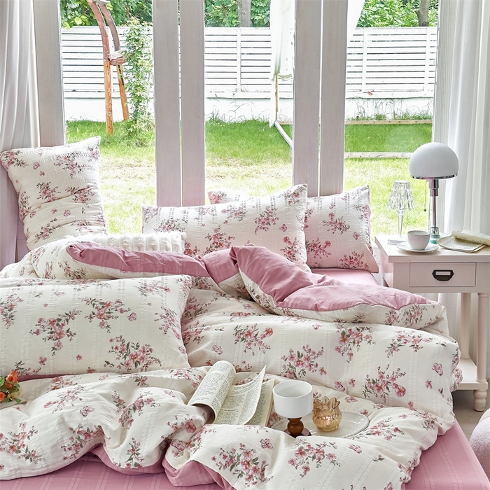 91家纺网 家纺一手货源 找家纺 富之航 2024新款云纱棉四件套现货供应 花枝江