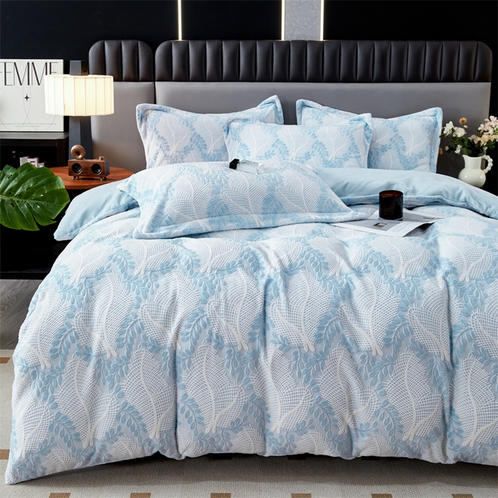 91家纺网 家纺一手货源 找家纺 2024新款A类8斤雕花绒牛奶绒四件套 秋思-蓝