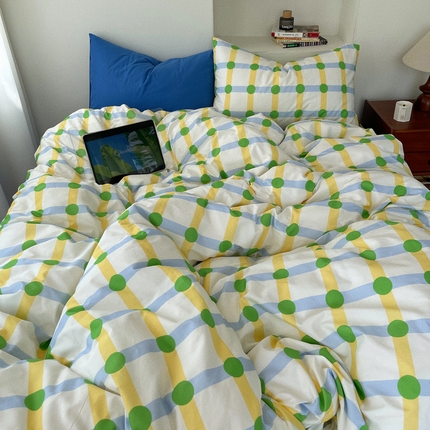 91家纺网 家纺一手货源 找家纺 （总）桃喜 2024新款ins风全棉混搭四件套系列