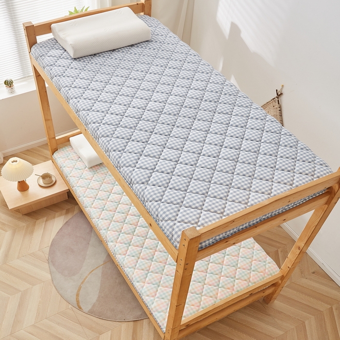 91家纺网 家纺一手货源 找家纺 卡派 2024新款单人床乳胶椰棕床垫 蓝小格