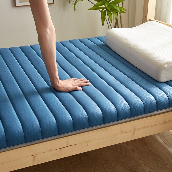 91家纺网 家纺一手货源 找家纺 卡派 2024新款泡泡棉抗压纤维棉-学生床垫 阳光-蓝