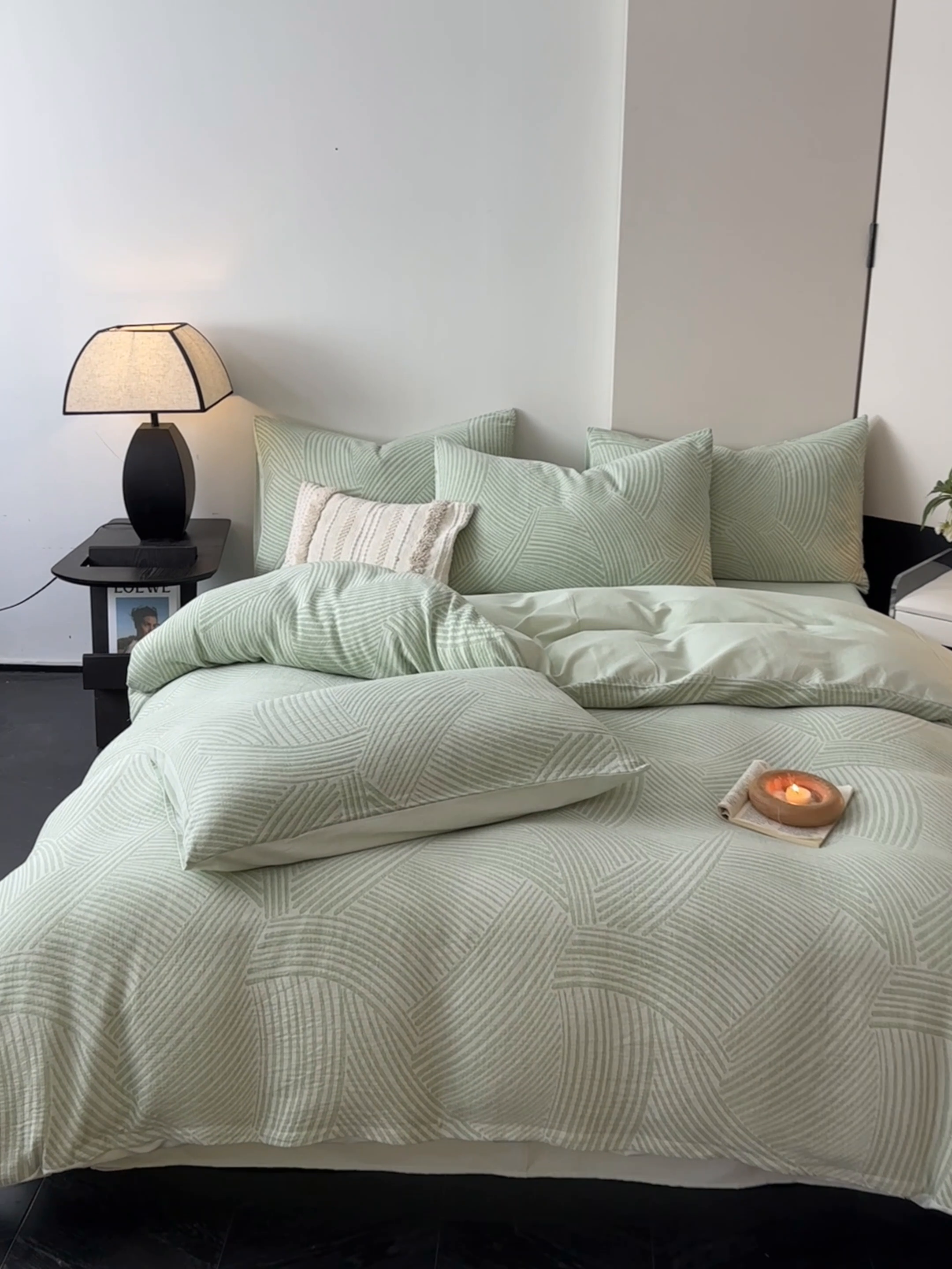 91家纺网 家纺一手货源 找家纺 博雅 2024新款全棉提花三层纱磨毛四件套（上图送2000元货款） 意象空间（绿）