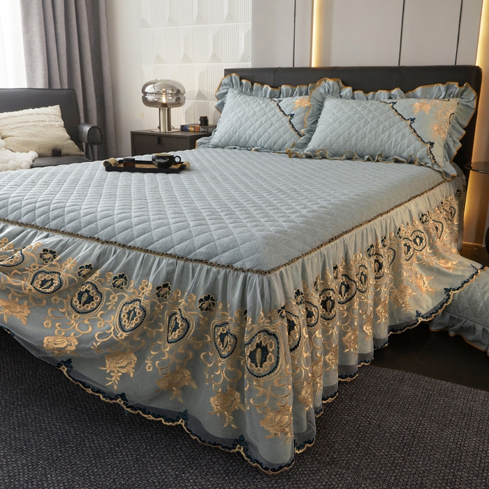 91家纺网 家纺一手货源 找家纺 罗艺轩 2024新款色织蕾丝夹棉床裙三件套-皇家贵族 皇家贵族-石青色