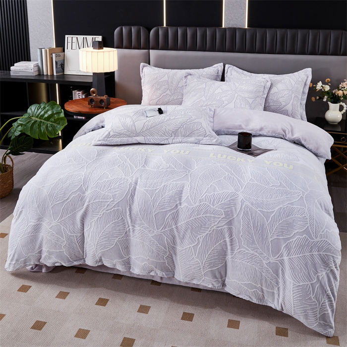 91家纺网 家纺一手货源 找家纺 2024新款A类8斤雕花绒牛奶绒四件套 叶霖-灰