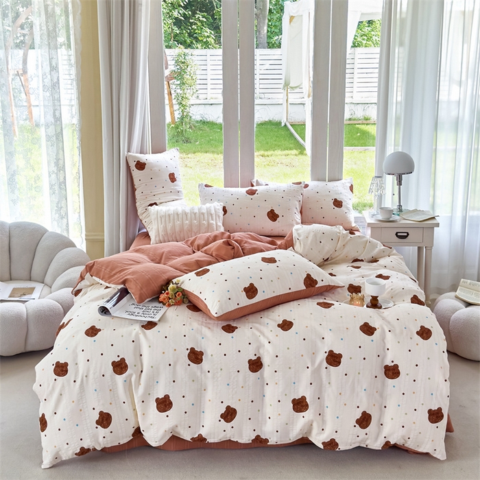 91家纺网 家纺一手货源 找家纺 富之航 2024新款云纱棉四件套现货供应 波点小熊